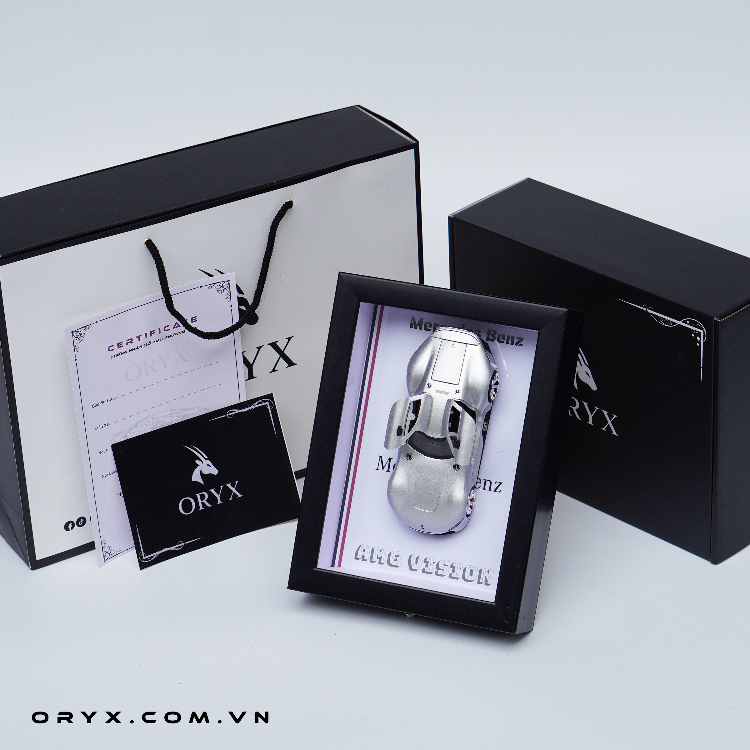 Mercedes-Benz AMG Vision Gran Turismo 3d bạc